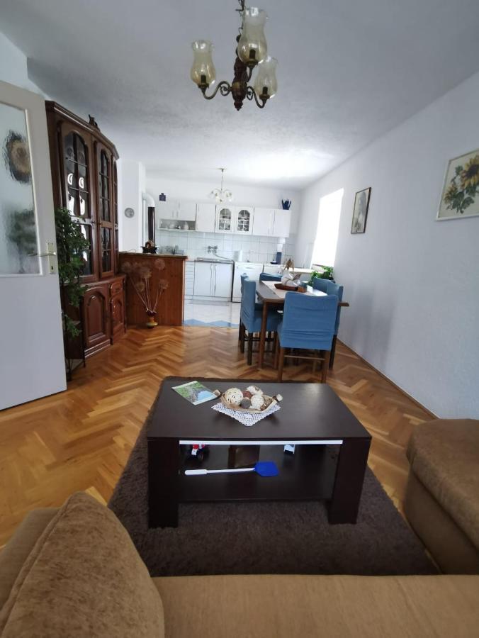 Pavelic Appartement Lovinac (Lika-Senj)